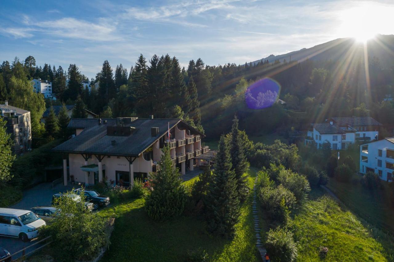 T3 Hotel Mira Val Flims Extérieur photo