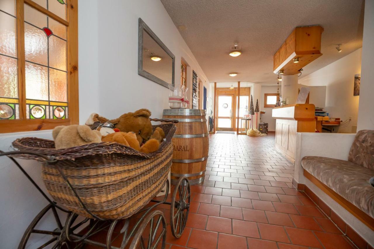 T3 Hotel Mira Val Flims Extérieur photo